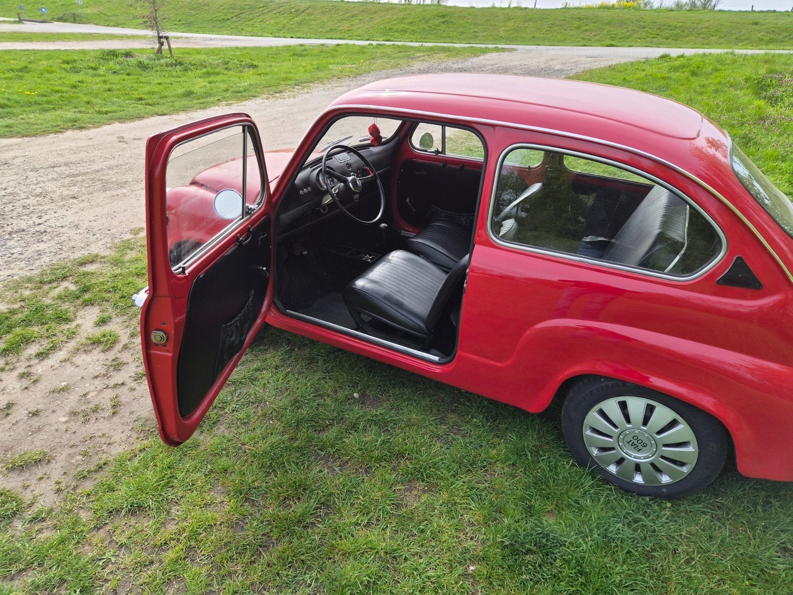 Fiat 1973 Rood, foto 3