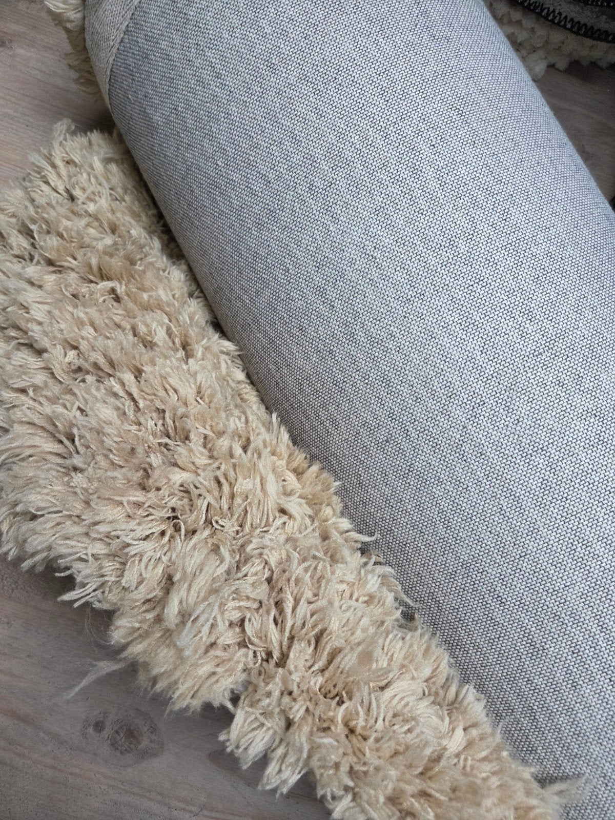 Hoogpolig vloerkleed Pilo Beige 240x340 Polyester, Ophalen, Gebruikt, Beige, 200 cm of meer