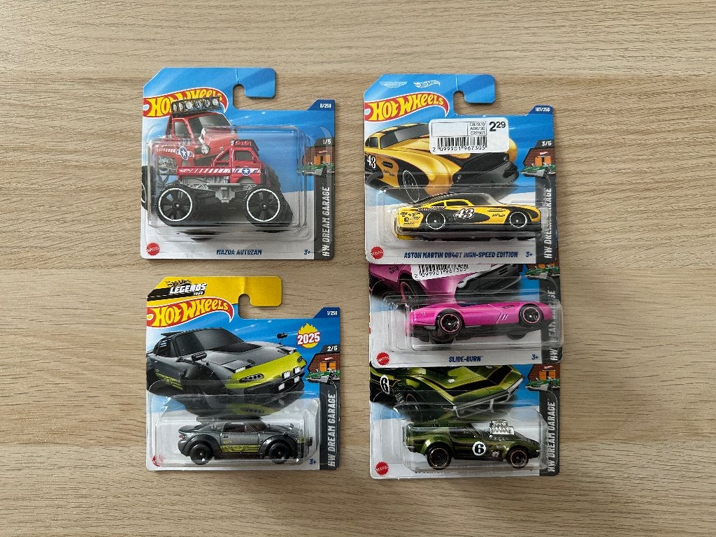 Hot Wheels — 2025 Dream Garage (5/5, complete), Ophalen of Verzenden, Nieuw