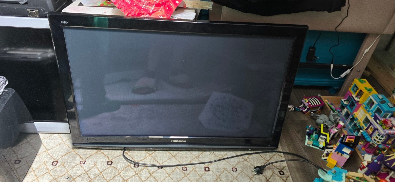 2 Panasonic TV's: 42 inch zwart en 37 inch wit (geen smart), Audio, Tv en Foto, Televisies, Ophalen of Verzenden, Panasonic, Panasonic