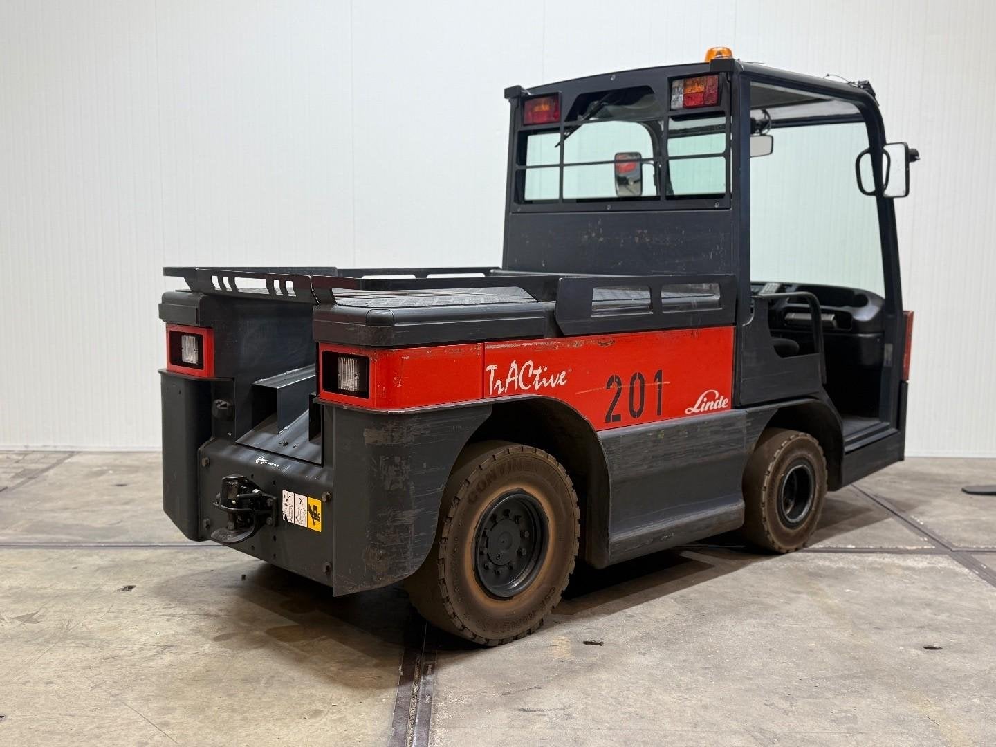 Linde P250 25ton terminal trekker 4000UUR HL1231, Gebruikt, Overige merken, 2500 tot 5000