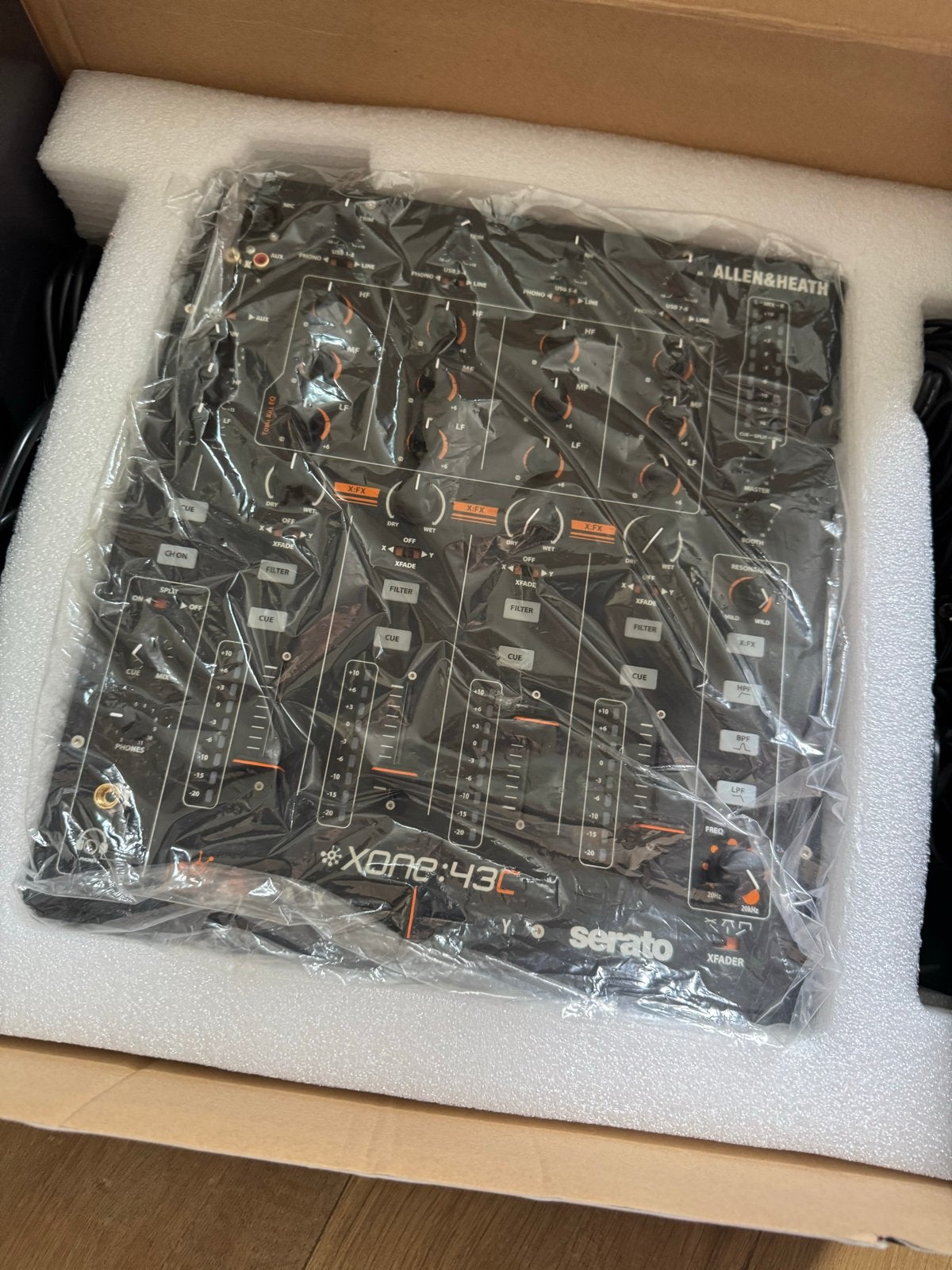 Allen & Heath Xone:43C 4-kanaals DJ mixer met audio-interfac, Ophalen, Zo goed als nieuw, Dj-set, Overige merken