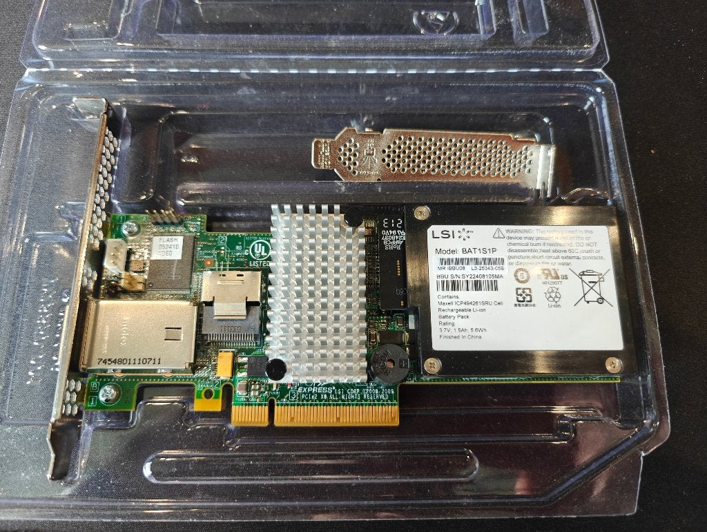 LSi MegaRAID SAS 9260-i8, Intern, Gebruikt, SAS, Server