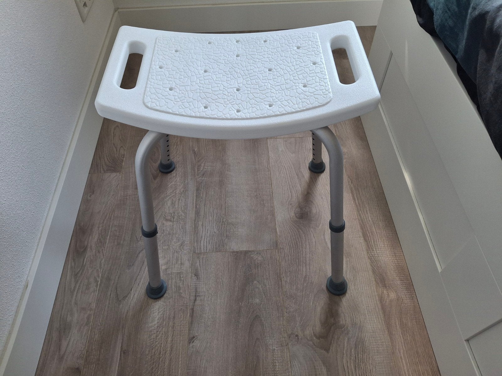 Douche stoel, Ophalen
