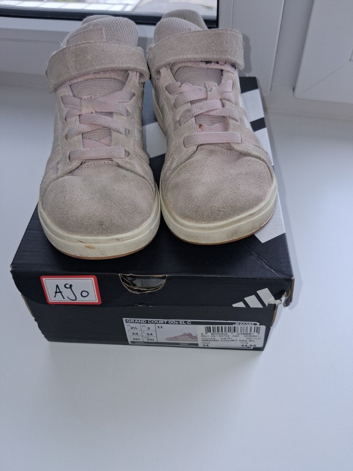 Adidas maat 34, Ophalen of Verzenden, Zo goed als nieuw, Meisje
