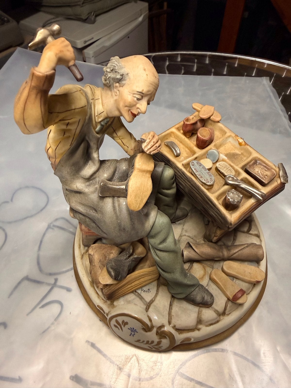 Vintage Ponti Schoenmaker Beeld - Handgemaakt Porselein, Ophalen