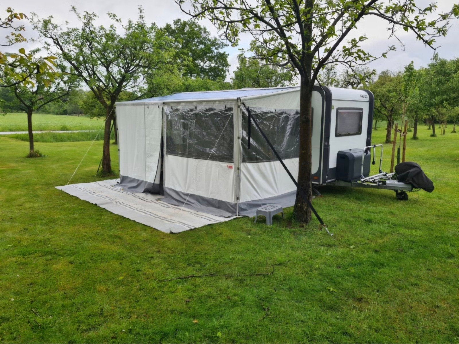 Fiamma caravanstore zip 410 - frame, zij- en voorwanden, Ophalen, Gebruikt