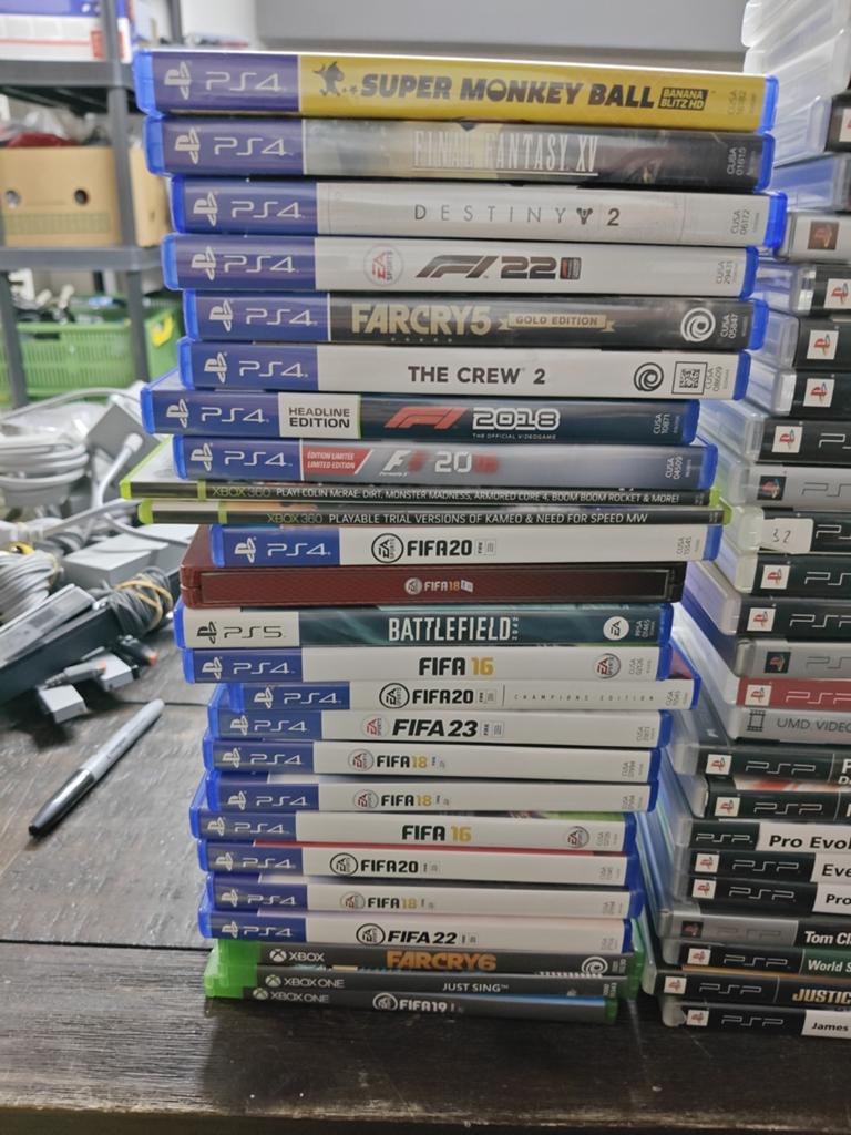 ZEER GROTE PARTIJ Lege hoesjes!, Spelcomputers en Games, ., 1 speler, Ophalen of Verzenden, Zo goed als nieuw