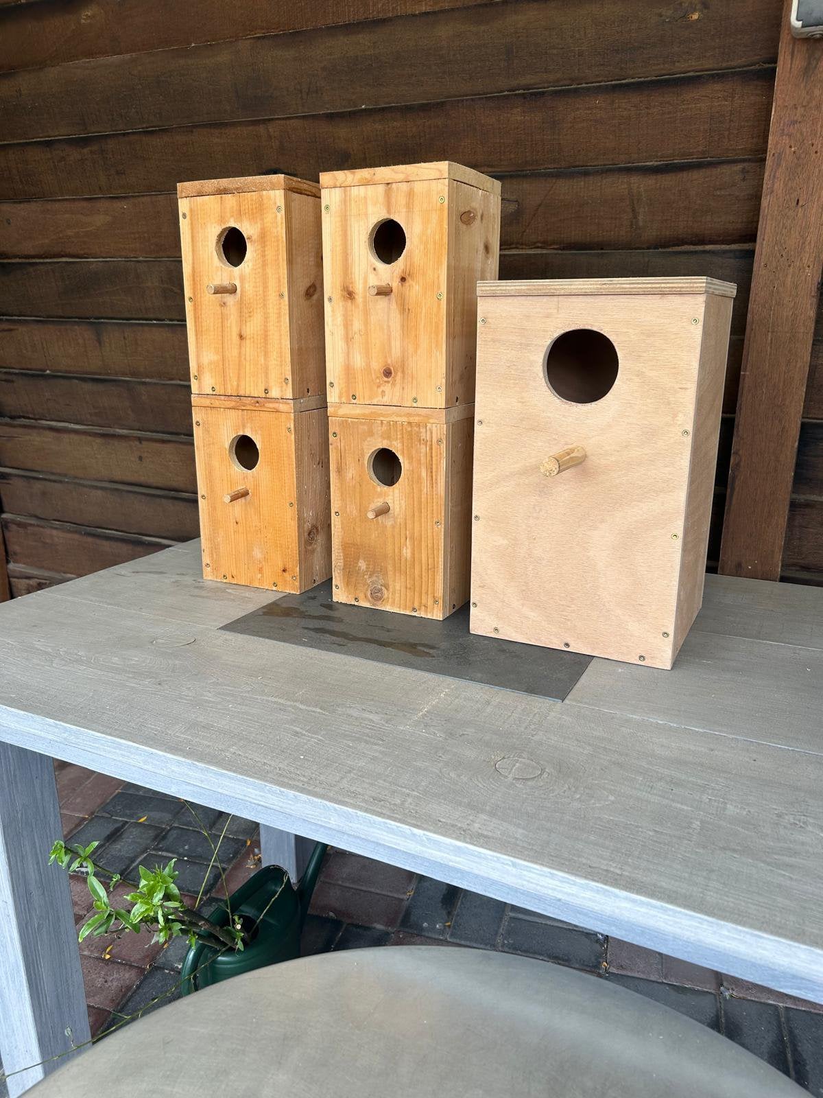 Broedblok, Ophalen, Zo goed als nieuw, Hout, Broedkooi of Kweekkooi