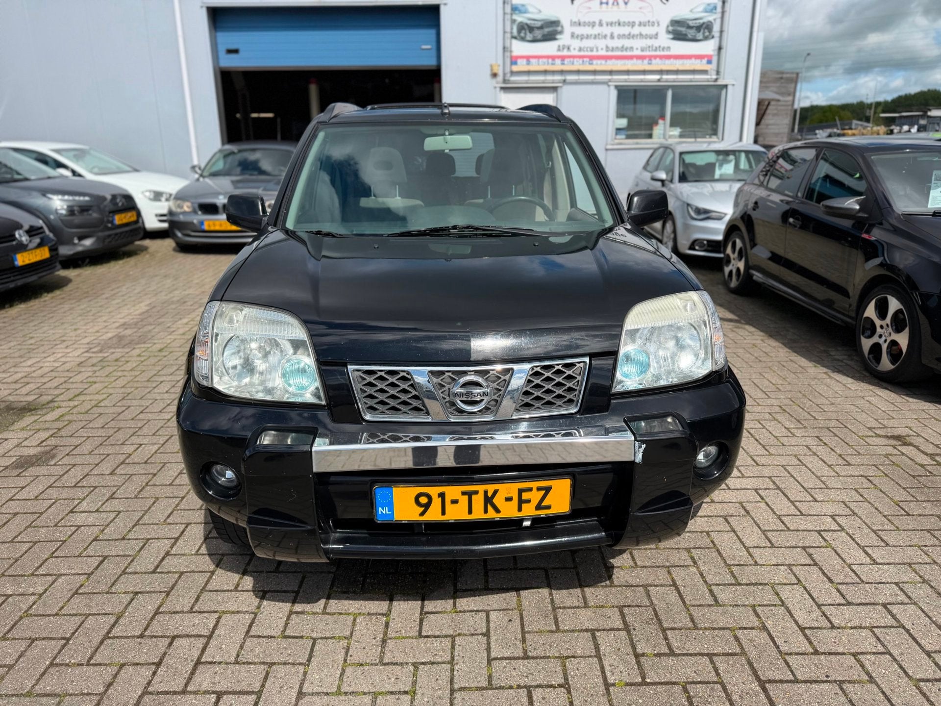 Nissan X-Trail 2.5 Sport Outdoor, Gebruikt, 4 cilinders, 2000 kg, Automatische klimaatregeling