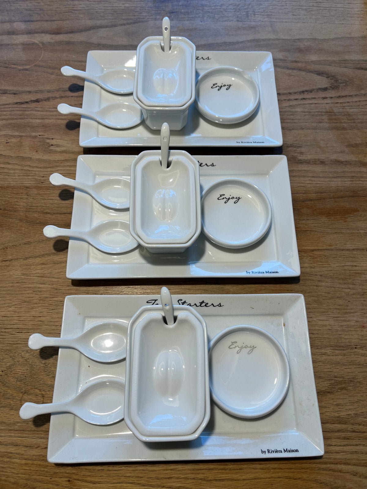 Riviera Maison 3x serveerset, Gebruikt, Keramiek, Ophalen of Verzenden, Overige stijlen