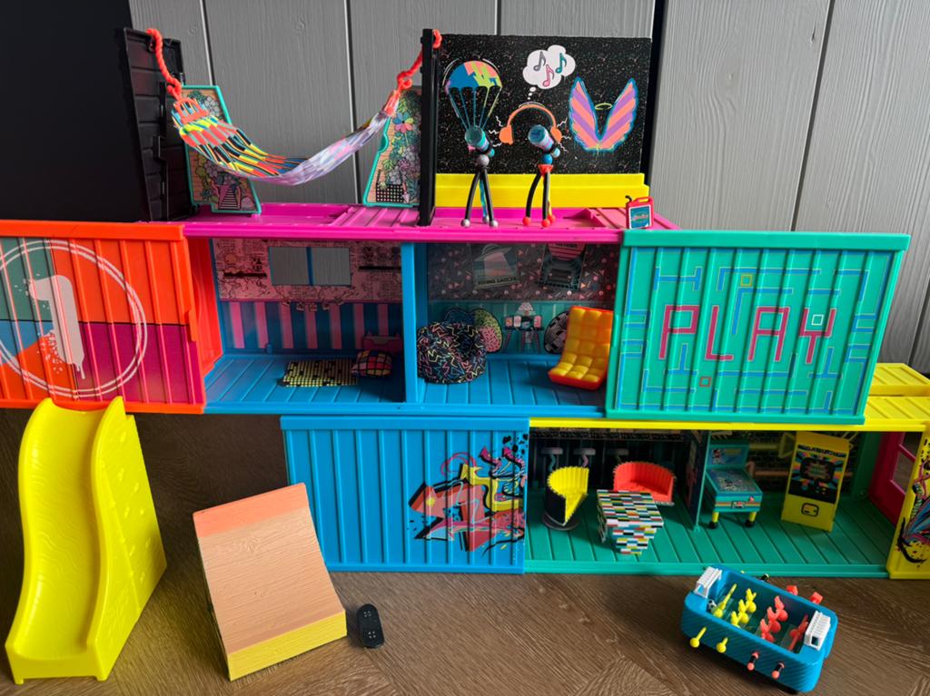 LOL camper, huis en meerdere sets, Kinderen en Baby's, Speelgoed | Poppen, Ophalen, Gebruikt, Overige typen