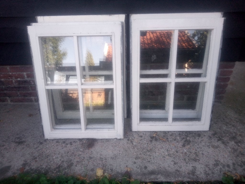 1X raamkozijn enkelglas met kruisroeden., Ophalen, Gevelraam of Ruit, Gebruikt, Minder dan 80 cm