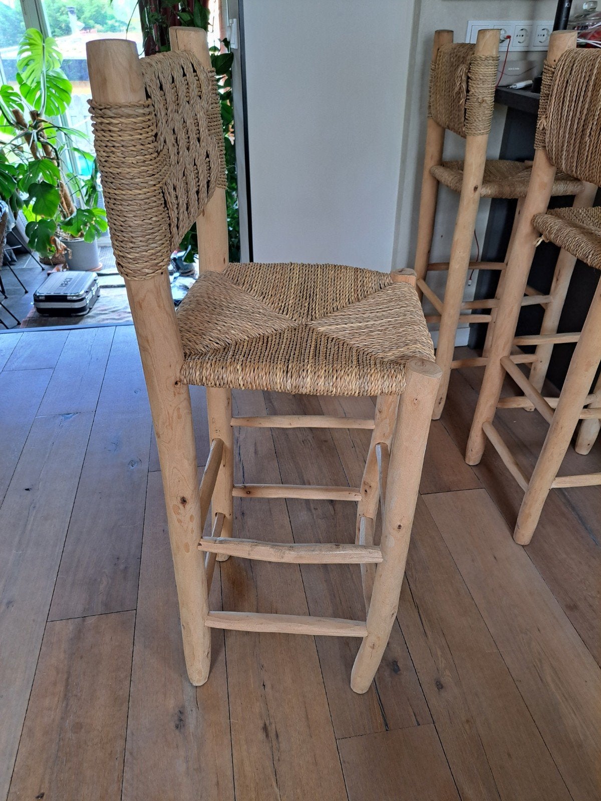 3 Houten barkrukken met touw zitting en leuning - Boho/Beach, Ophalen
