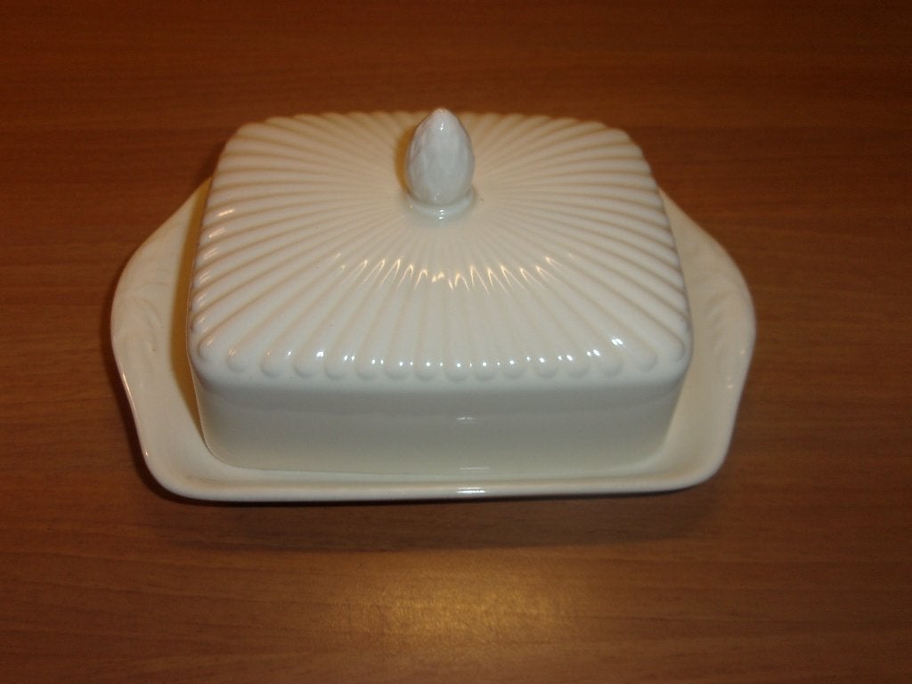 Wedgwood botervloot Edme Barlaston of Etruria, Gebruikt, Ophalen of Verzenden, Wedgwood, Porselein