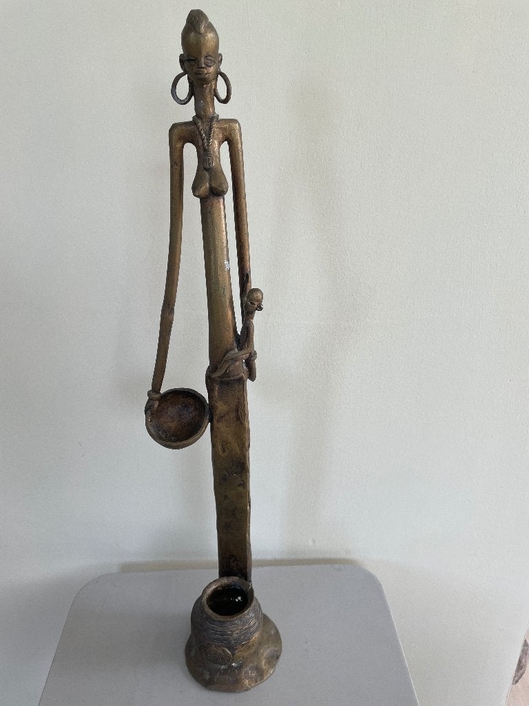 Afrikaans bronzen beeldje, Ophalen, Gebruikt, Mens