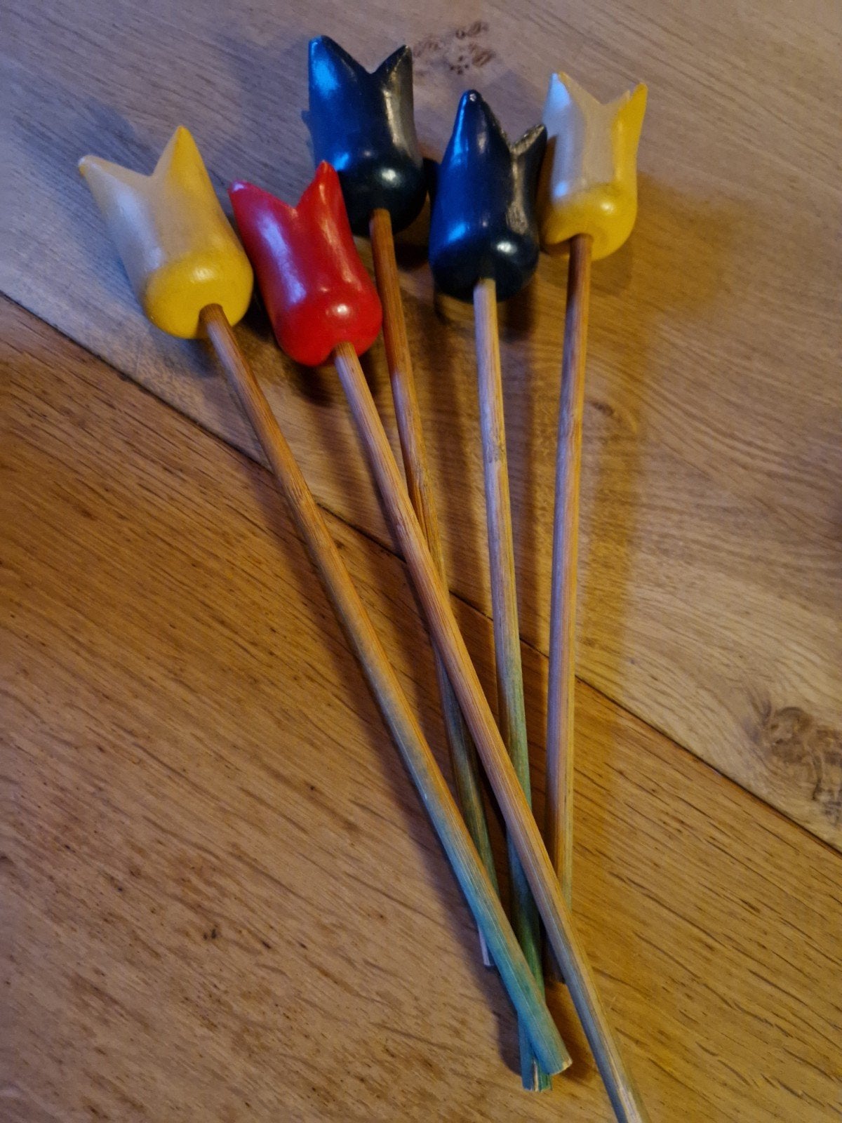 HOUTEN TULPEN, Ophalen of Verzenden