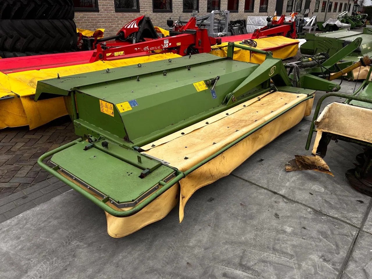 Krone Easycut 320 CV Q & Easycut 28CV, Zakelijke goederen, Agrarisch | Werktuigen, Overige, Oogstmachine