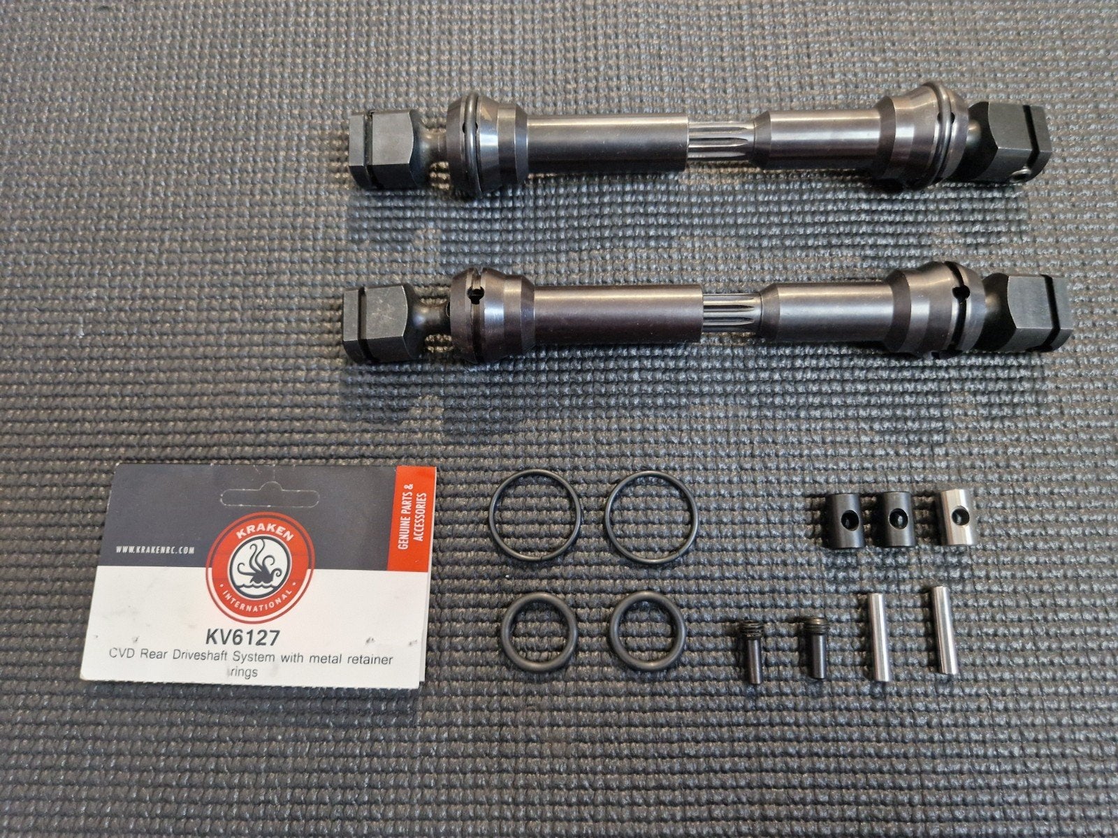2x Kraken vekta upgrade cvd v2 rear driveshaft, Ophalen of Verzenden, Zo goed als nieuw