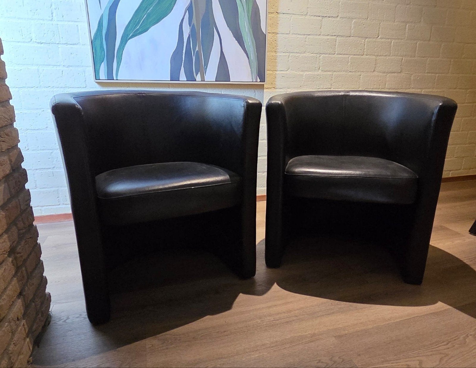 Zwarte leren fauteuil - Comfortabele kuipstoel, Huis en Inrichting, Fauteuils, Ophalen, Gebruikt, Leer, Modern, Comfortabel