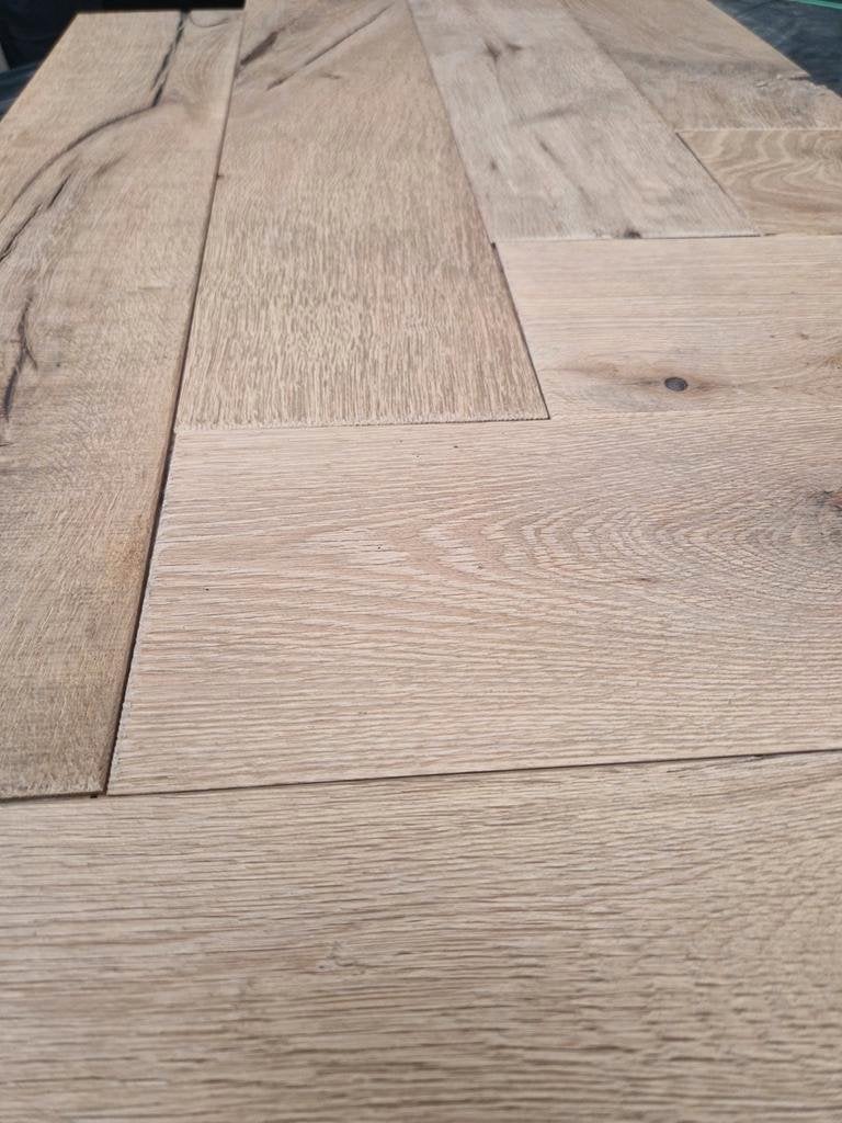 500m2 EIKEN VISGRAAT verouderd geborsteld geolied 150x750mm, Ophalen of Verzenden, Nieuw, 75 m² of meer, Parket
