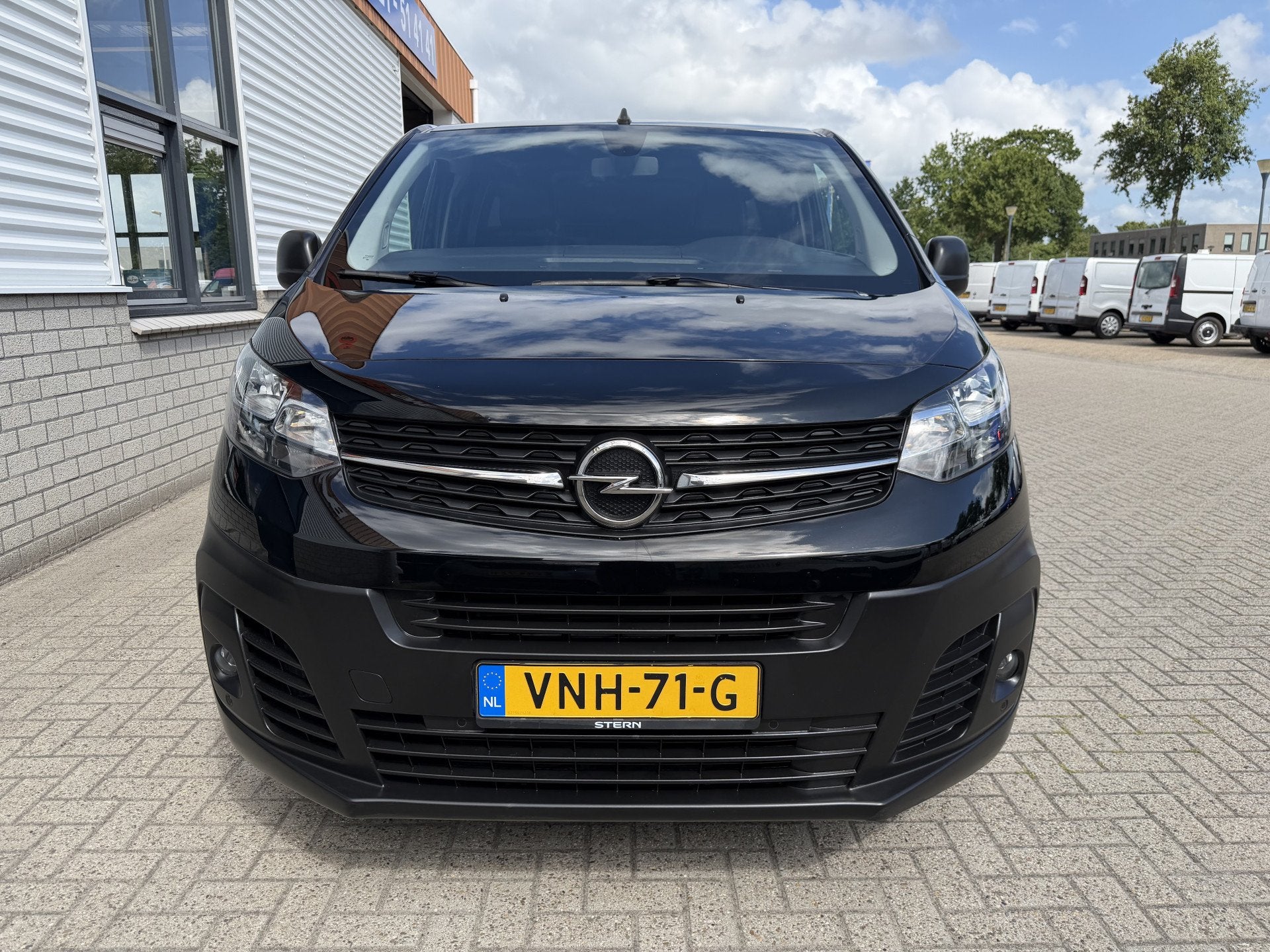 Opel Vivaro 1.5 CDTI L2H1 Edition / vaste prijs rijklaar €, Voorwielaandrijving, 4 cilinders, Met garantie (alle), Leder en Stof