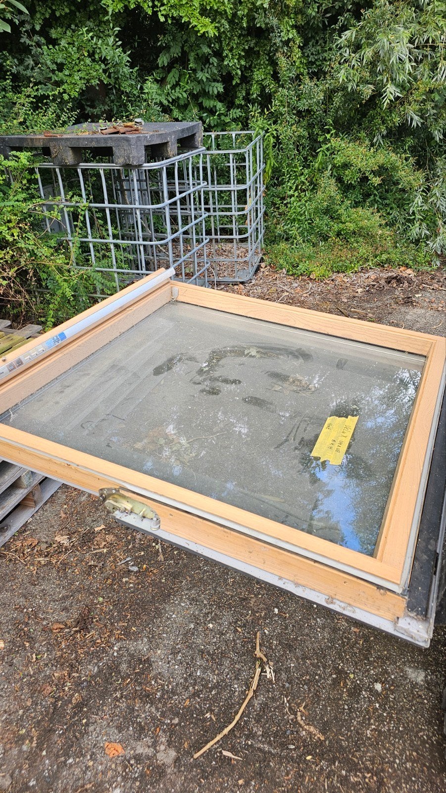 VELUX Dakraam 114x118 cm - Hout, Ophalen, Minder dan 80 cm, 80 tot 120 cm, Dubbelglas