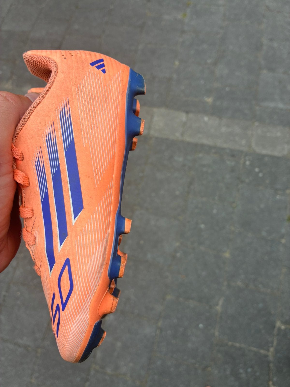 Adidas F50 maat 30, Sport en Fitness, Voetbal, Maat XS of kleiner, Schoenen, Ophalen of Verzenden, Zo goed als nieuw