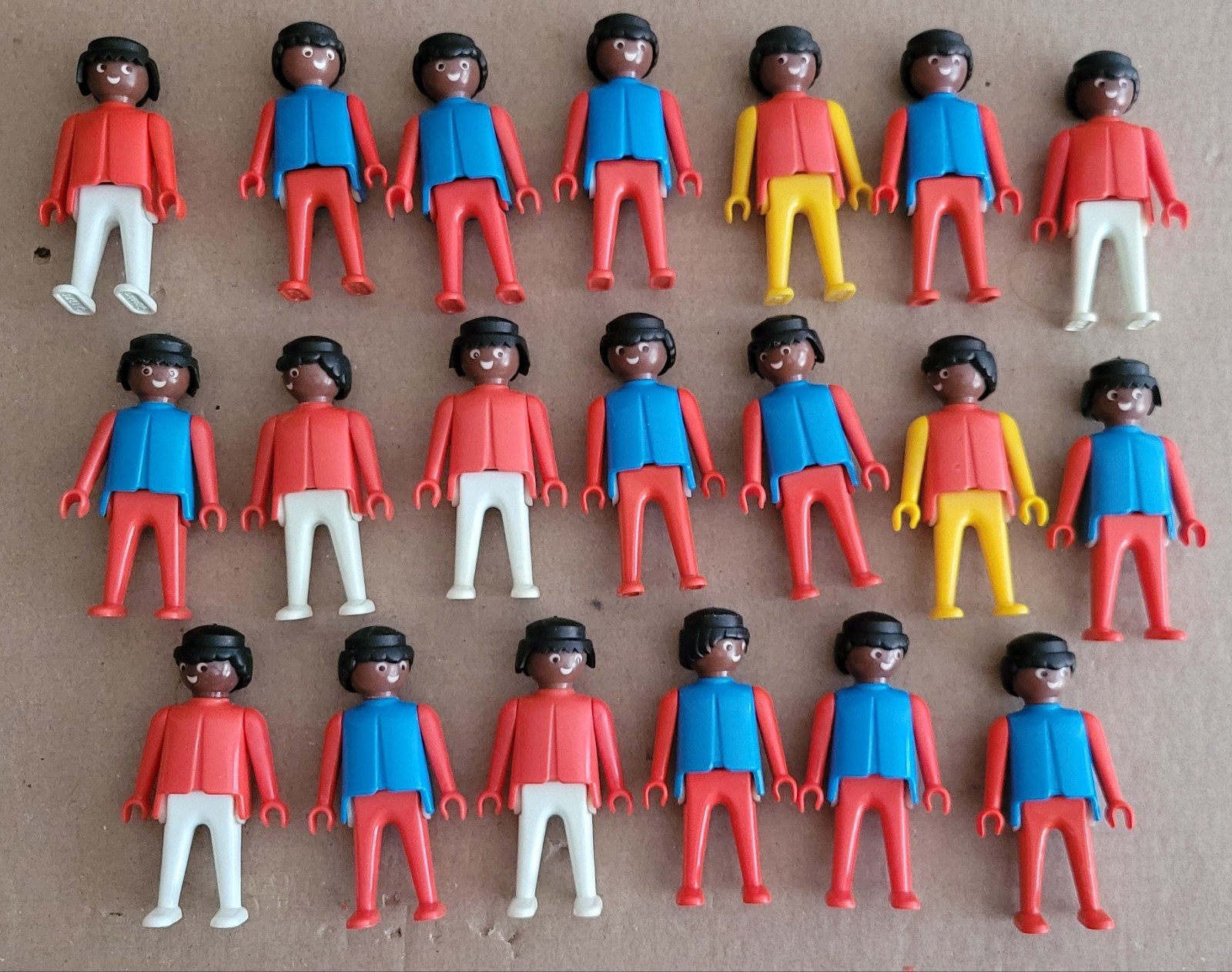 20 oude bruine playmobil poppetjes vaste handjes, Ophalen of Verzenden, Gebruikt
