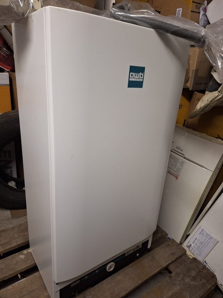 AWB 2HR 28KW cv-ketel combiketel nieuw in doos, Doe-het-zelf en Verbouw, Ophalen, 30 tot 80 cm, Hoog rendement (Hr), Cv-ketel of Combi-ketel
