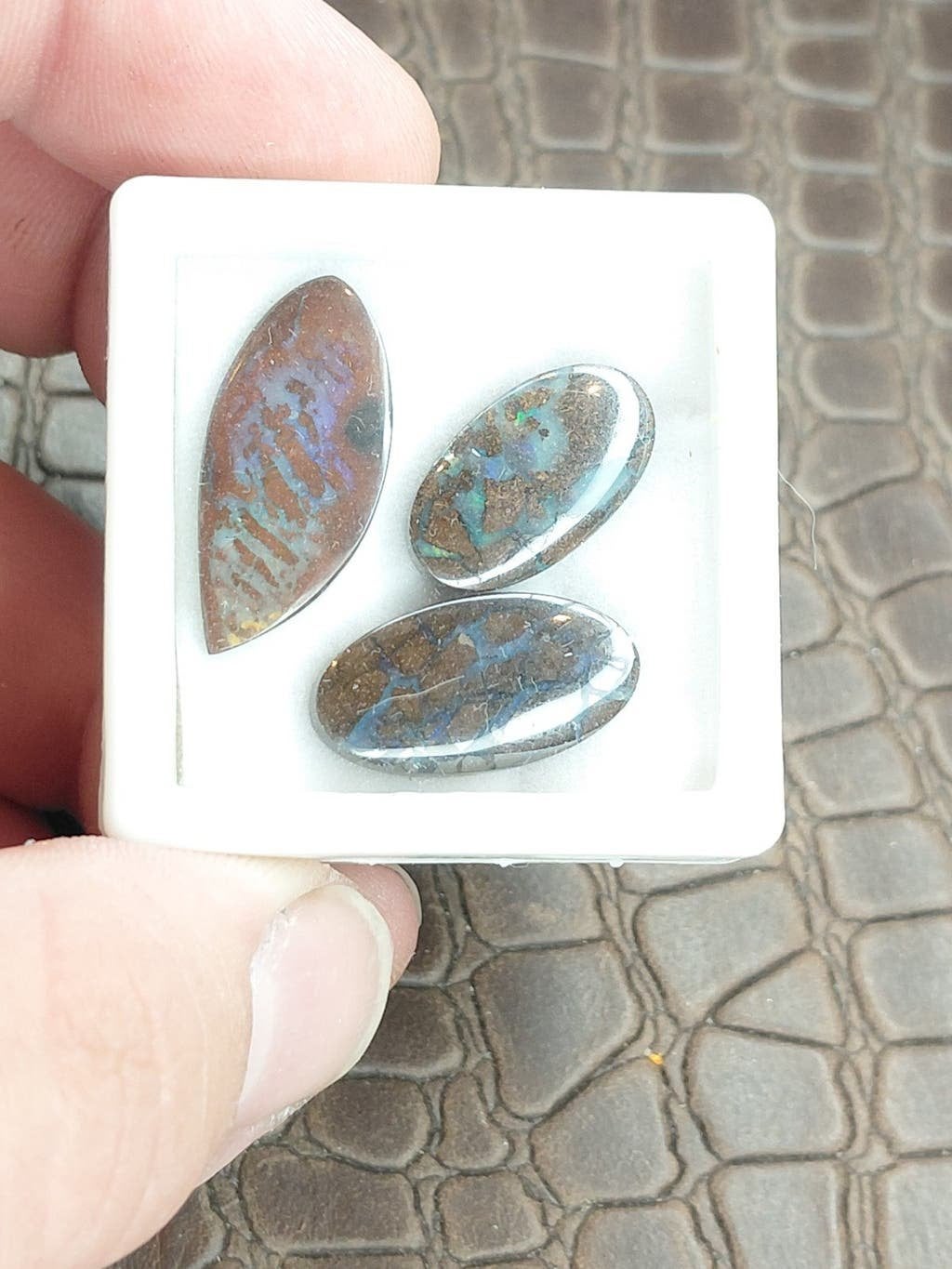 lot met 3 mooie boulder opaal cabochons, Ophalen of Verzenden, Nieuw