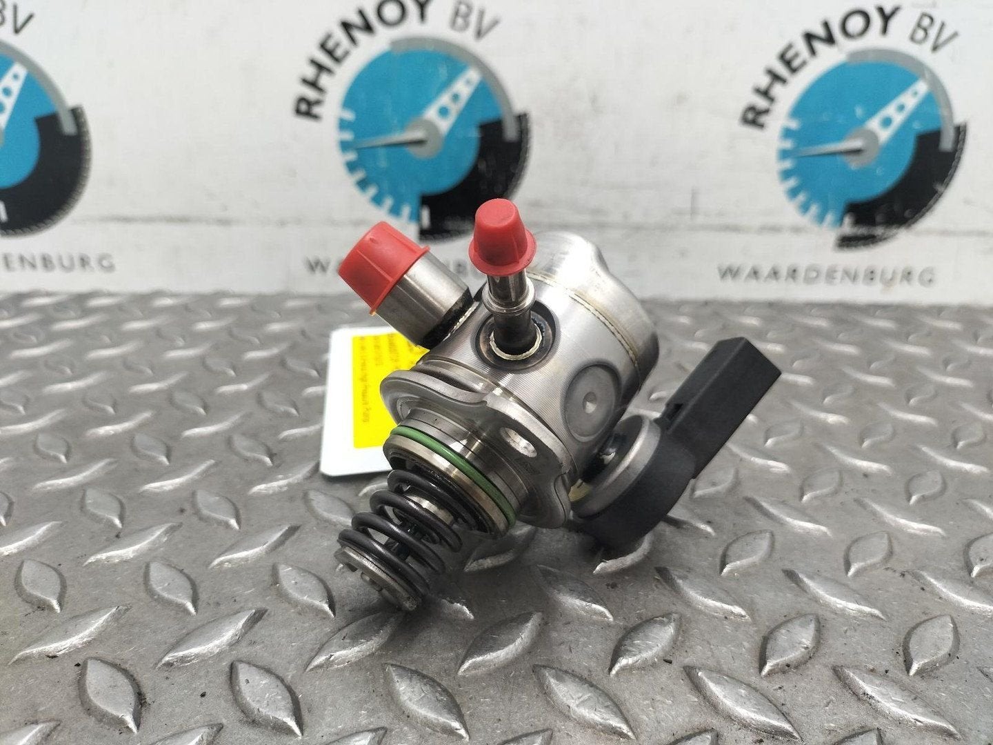 VOLKSWAGEN POLO BRANDSTOF POMP VOOR DE INJECTOR 2022, Ophalen of Verzenden, Gebruikt, Stiba lid
