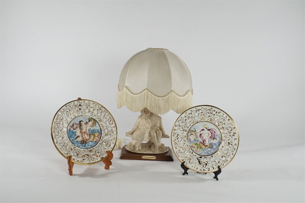 Porseleinen Tafellamp & set van 2 Capodimonte Wandborden, Ophalen of Verzenden