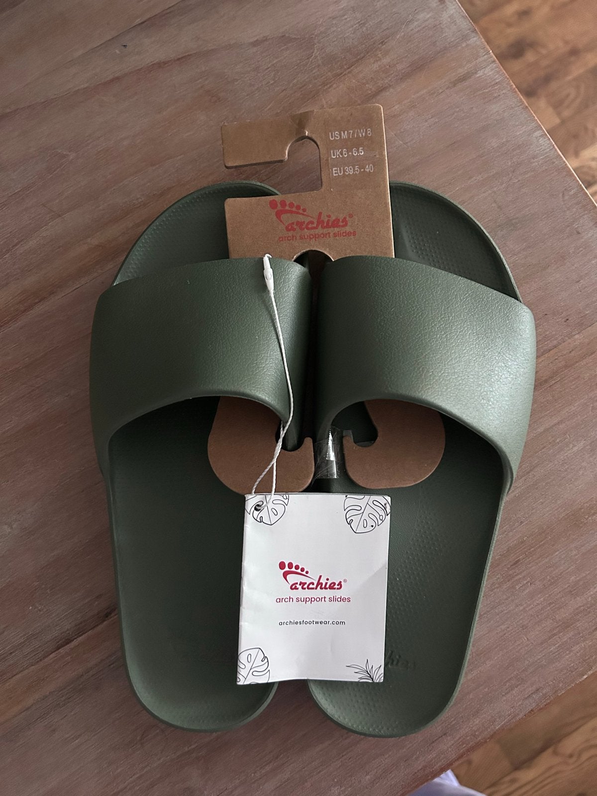 Archies Arch Support Slides - Olijfgroen (EU 39.5-40), Kleding | Dames, Ophalen of Verzenden, Nieuw, Groen, Slippers