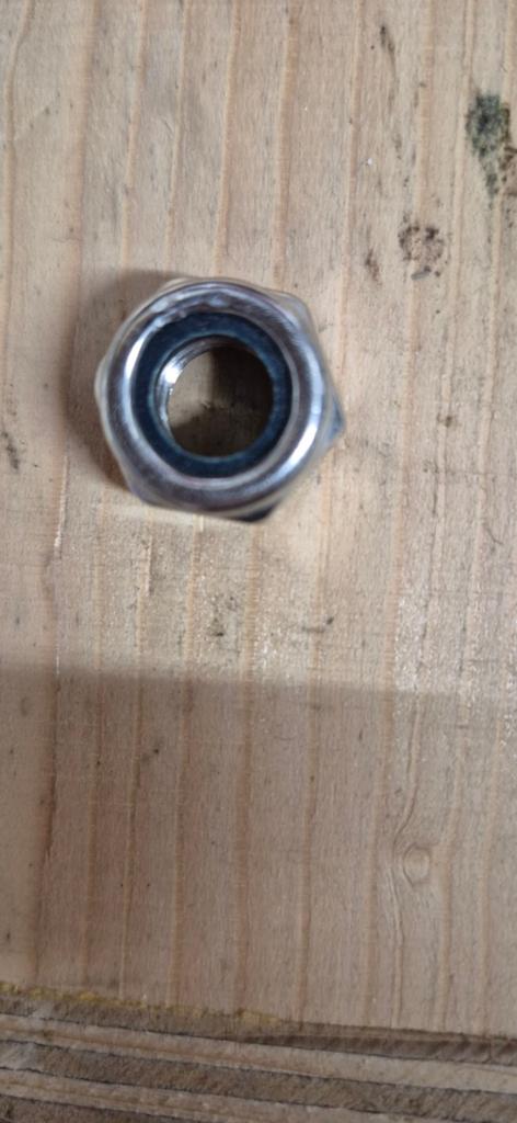 RVS A2 borgmoeren M10 - 75 stuks, Nieuw, Ophalen of Verzenden, Minder dan 50 mm, Rvs