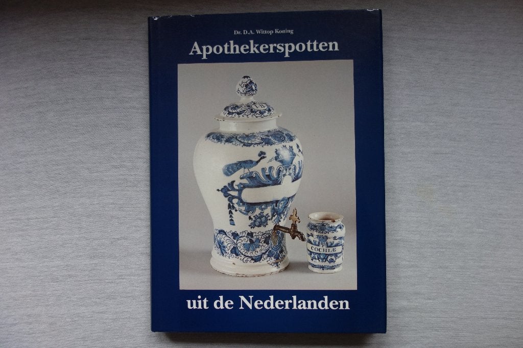 Boek Apothekers potten uit Nederland, Ophalen of Verzenden, Zo goed als nieuw, Overige onderwerpen