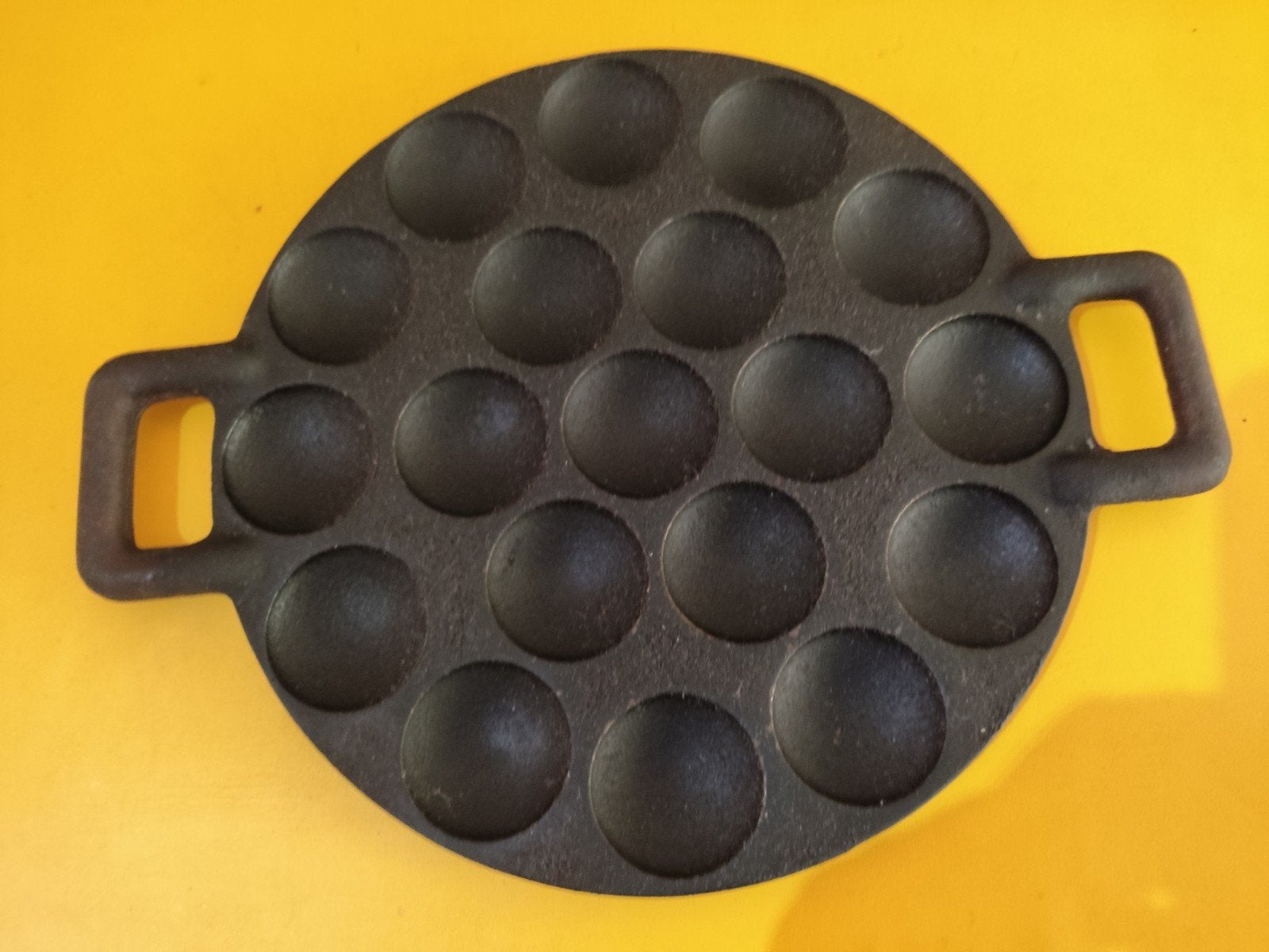 Gietijzeren Poffertjes Pan, Ophalen of Verzenden, Gebruikt, Gietijzer, Pannenkoekenpan