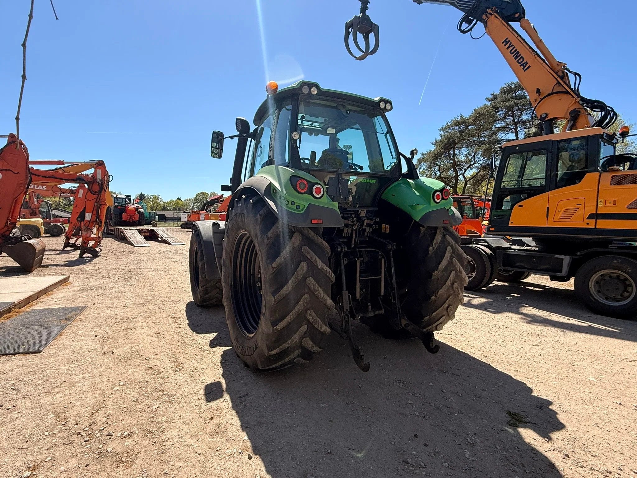Deutz 6210 6210 (bj 2015), Overige merken, Jansen Machines, Gebruikt, Topperweg 60
3774 LJ  Kootwijkerbroek