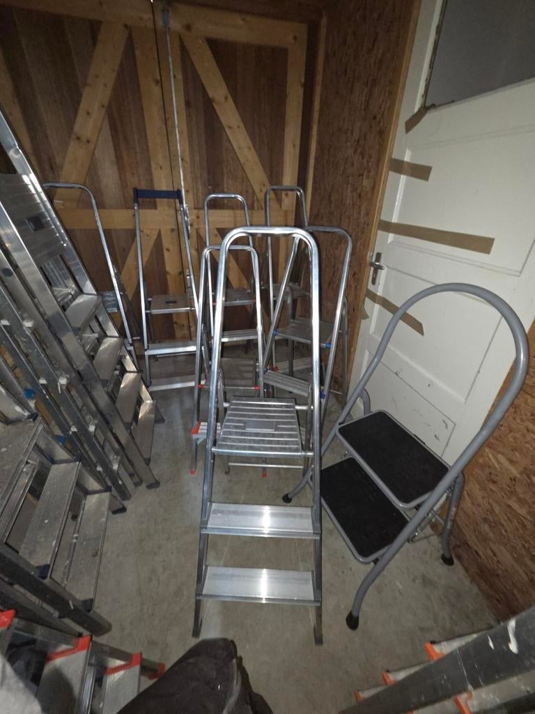 Set van 3- en 2-treeds huishoudtrapjes, Ophalen of Verzenden, Gebruikt, Trap, Minder dan 2 meter