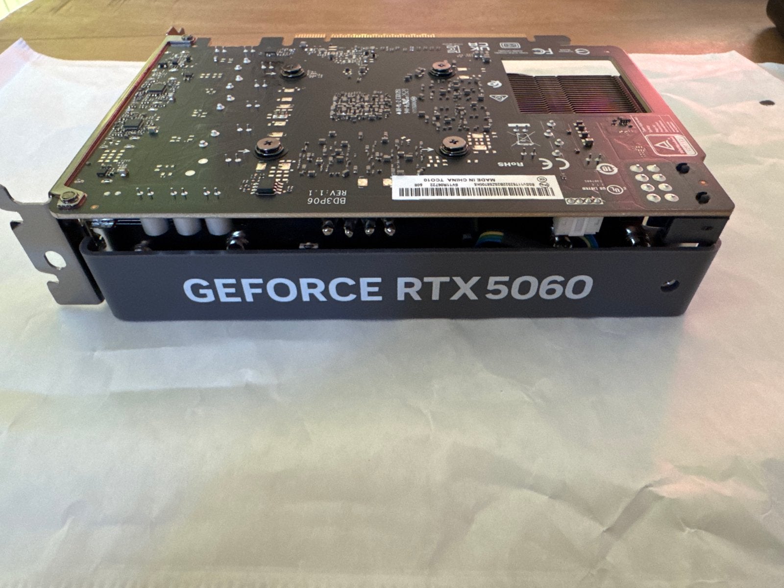 Nieuwe GeForce RTX 5060 8GB GDDR7 - Compacte OEM GPU, Computers en Software, Videokaarten, DisplayPort, Nieuw, Ophalen of Verzenden