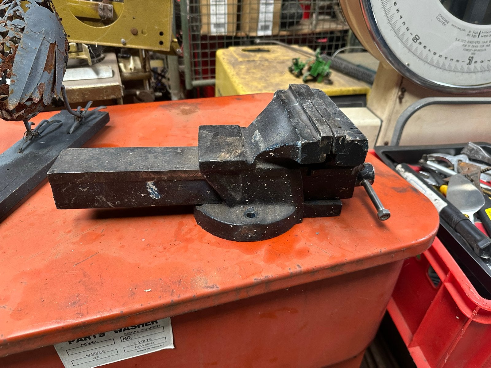 Bankschroef 15 cm bekbreedte, Ophalen of Verzenden, Gebruikt, Bankschroef