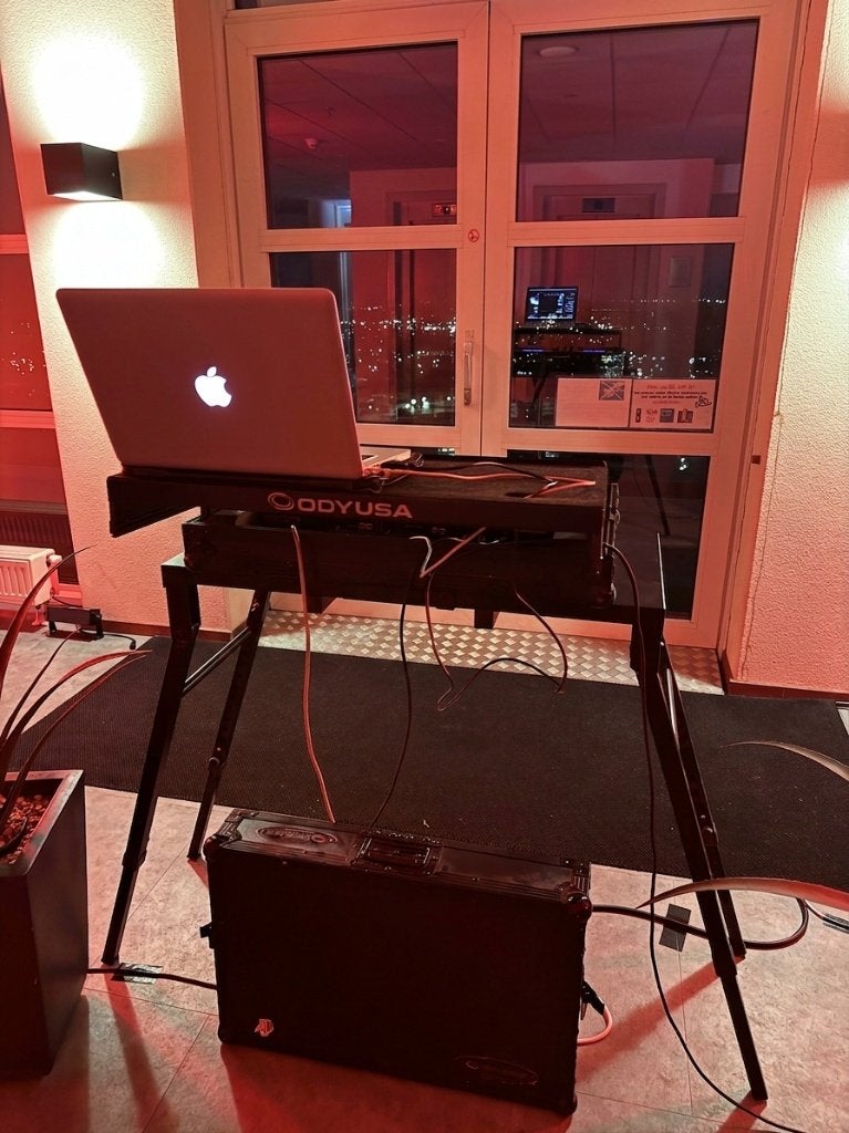 Pioneer DDJ-SR + Odyssey Flightcase + Innox DJ-standaard, Ophalen, Gebruikt, Dj-set, Pioneer