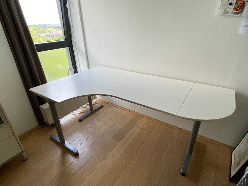 Mooi Ikea Galant Hoekbureau Wit:  200 X 120 X 80 / H: 62-82, Huis en Inrichting, Ophalen, Gebruikt, In hoogte verstelbaar, Hoekbureau