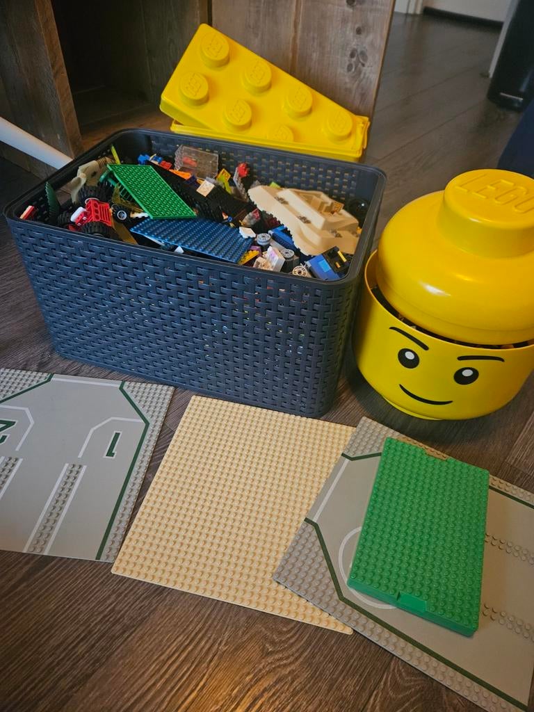Ruim 10 kg LEGO mix, Ophalen, Gebruikt, Overige thema's, Meerdere sets
