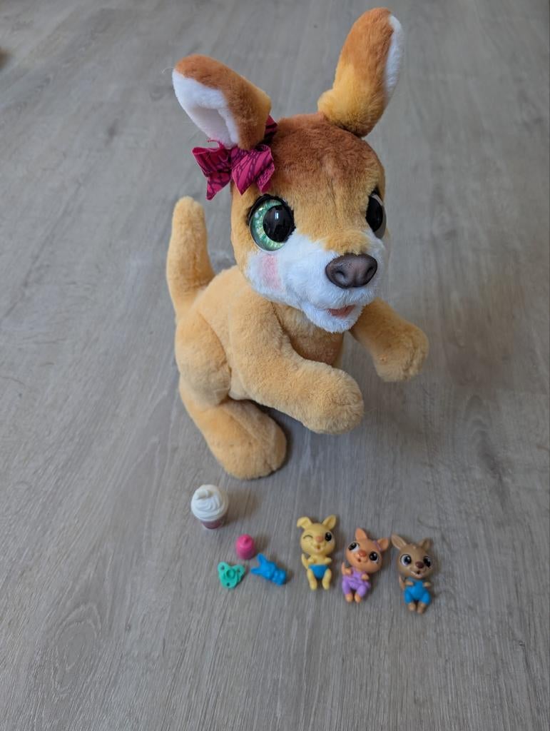 Furreal Mama Josie The Kangaroo - bewegend speelgoed, Ophalen of Verzenden, Overige typen