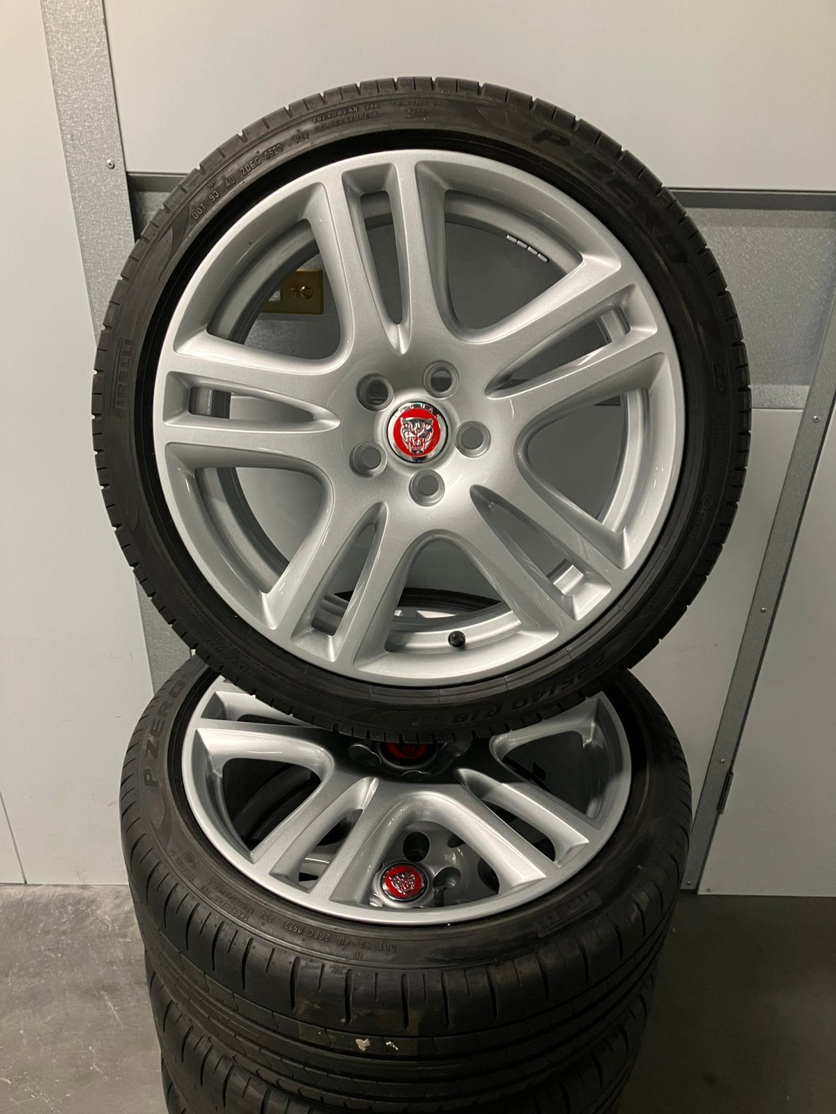 Jaguar x type x-type xtype 18 inch aruba mega zeldzaam arden, 18 inch, Gebruikt, Ophalen of Verzenden, Band(en)