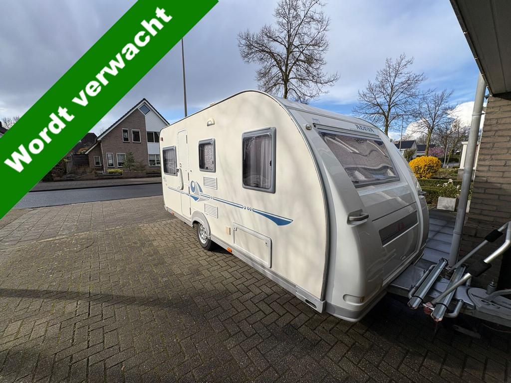 Adria Complete Adiva 462 PD Vakantie klaar (bj 2012), Caravans en Kamperen, Vast bed, Bedrijf, Autobedrijf Neplenbroek, Goorseweg 33
7478BB  DIEPENHEIM, NL