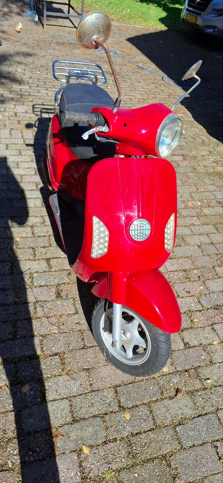 Capri snorscooter - Start niet, rijdend weggezet, Ophalen, Gebruikt, Peugeot