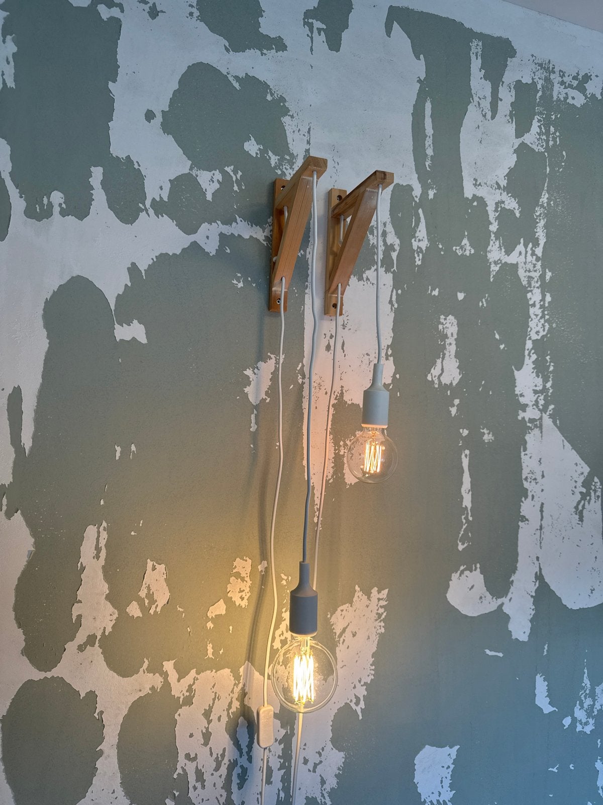 Set van 2 houten hanglampen - Nette staat, Ophalen of Verzenden, Zo goed als nieuw, Hout