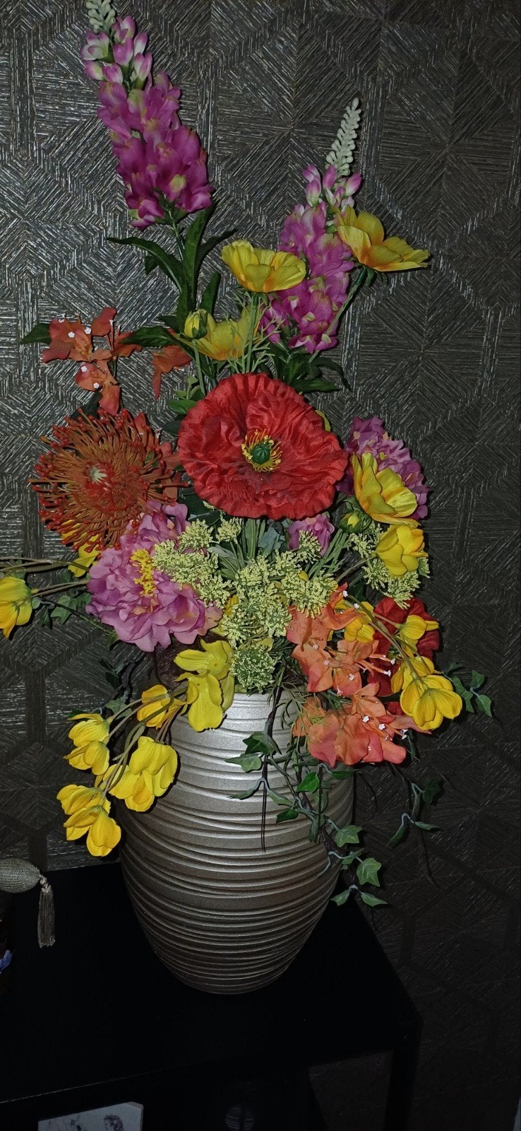 Vaas met kunstbloemen Compleet, Huis en Inrichting, Ophalen, Zo goed als nieuw